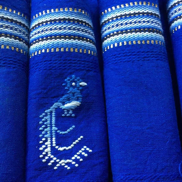 6 Aztec cotton placemats with embroidery birds - Picture 3 of 7